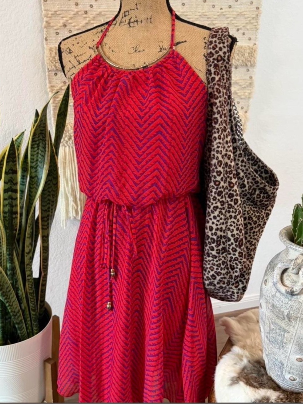 Y2k-inspired Red Halter-Style Summer Dress with Tie Waist